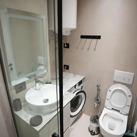 Huqi Luxury 2 Apartmán *