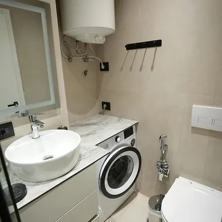 Huqi Luxury 2 Apartmán *