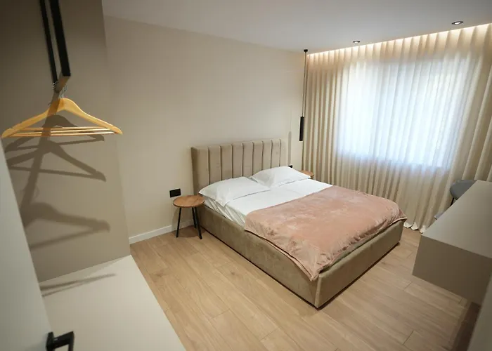 Huqi Luxury 2 Lägenhet *